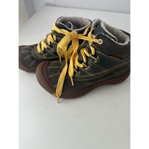 Keen Kids Waterproof Hiking Winter Outdoor Boots Suede Faux Fur 9 Inch Outsole